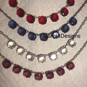 Striking Jeweltone large 7 Rhinestone Necklace